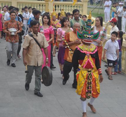 Tết Chôl Chnăm Thmây của đồng bào Khmer ảnh 4